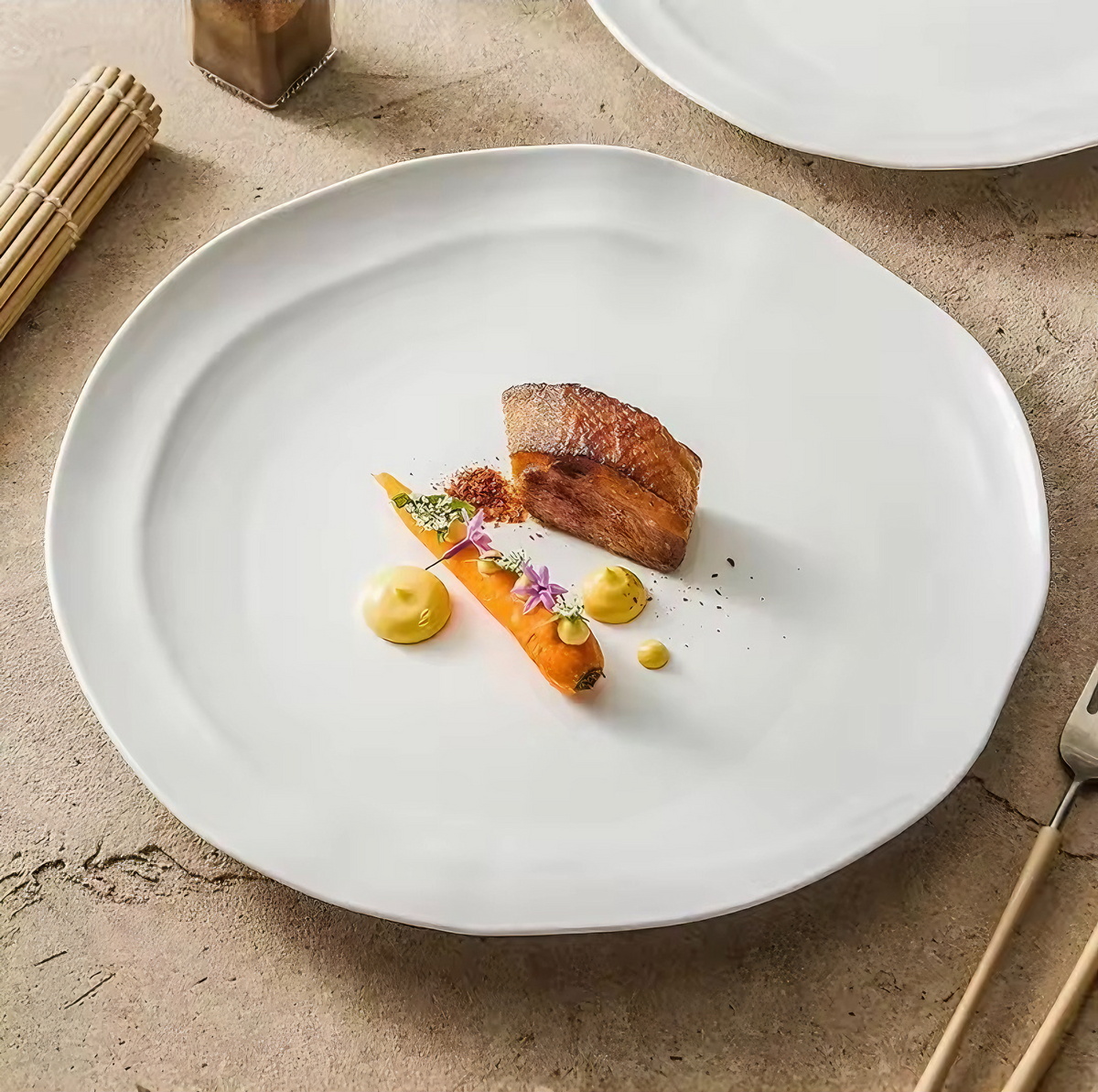Irregular Ceramic Plate Steak Plate Salad Plate Sushi Dessert Plates Serving Plates Restaurant Molecular Cuisine Tableware
